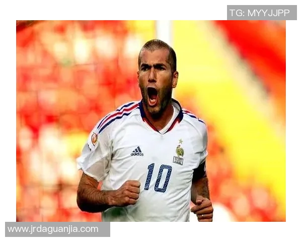 足球历史上十位最具争议和奇葩表现的球星盘点